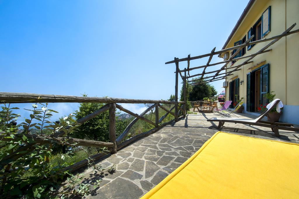 Villa con Vista Mare